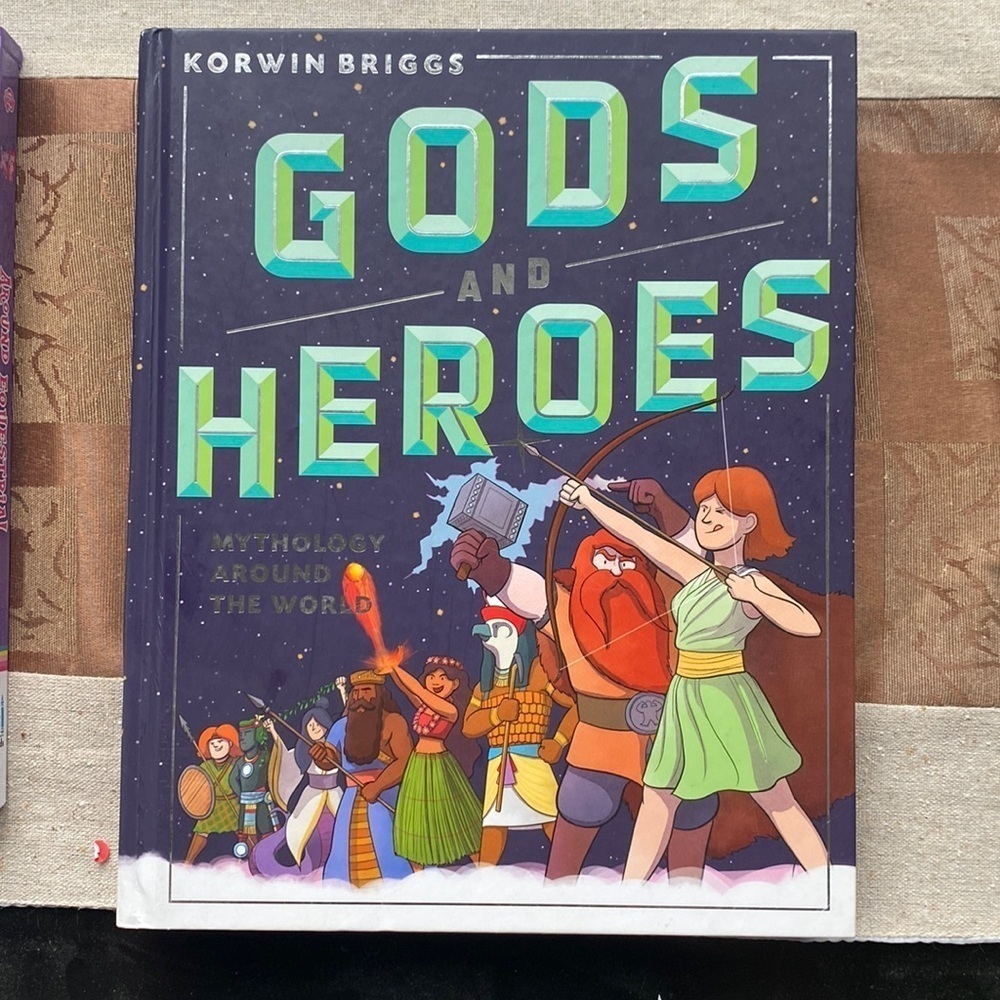 Gods & Heroes Myths of the World Encyclopedia Korwin Briggs  294 Pages Hardcover